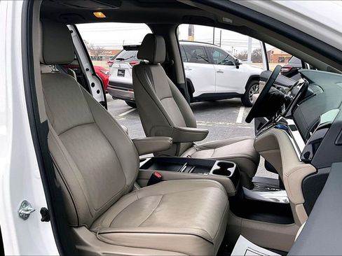 Used 2023 Honda Odyssey Elite image 10