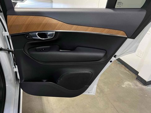 Used 2021 Volvo XC90 T5 Momentum w/ Advanced Package image 77