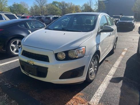 Used 2012 Chevrolet Sonic LT FWD image 1