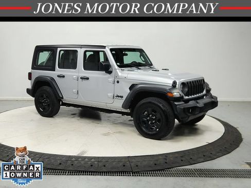 Used 2024 Jeep Wrangler Unlimited Sport AWD/4WD image 1