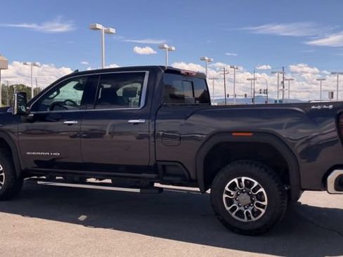Used 2024 GMC Sierra 2500 SLT w/ SLT Convenience Package AWD/4WD image 7