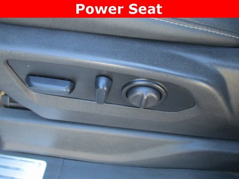 Certified 2022 Chevrolet Silverado 3500 LT w/ Convenience Package image 22