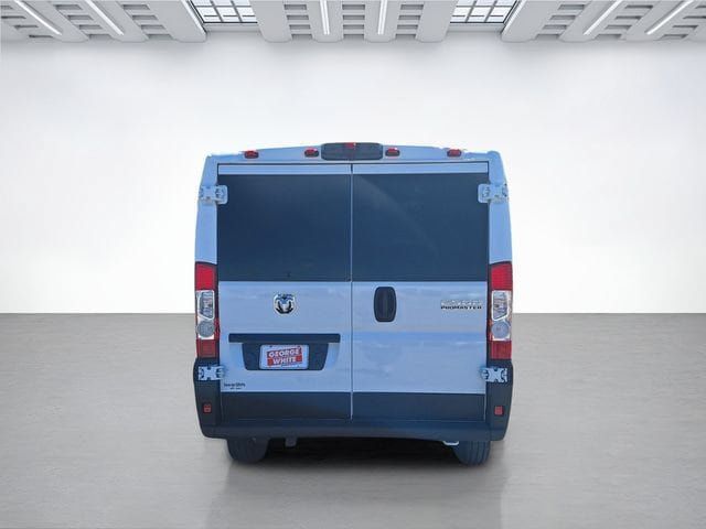 Used 2025 RAM ProMaster 2500 w/ U-Haul Equipment Group FWD image 5