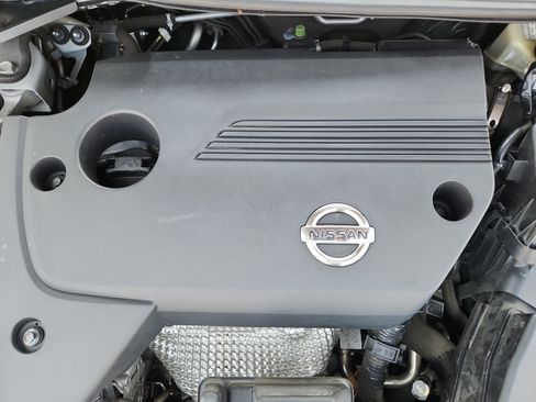 Used 2014 Nissan Altima 2.5 SV FWD image 21