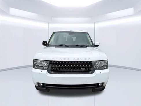 Used 2011 Land Rover Range Rover HSE AWD/4WD image 2
