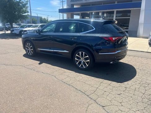 Used 2023 Acura MDX SH-AWD w/ Technology Package image 7