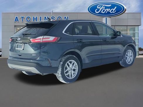 Certified 2024 Ford Edge SEL w/ Convenience Package image 5
