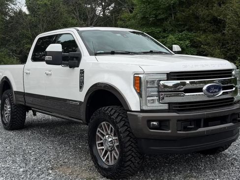 Used 2017 Ford F250 King Ranch w/ King Ranch Ultimate Package AWD/4WD image 1