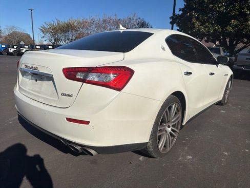 Used 2017 Maserati Ghibli S image 3