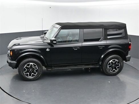 Certified 2022 Ford Bronco Outer Banks image 48