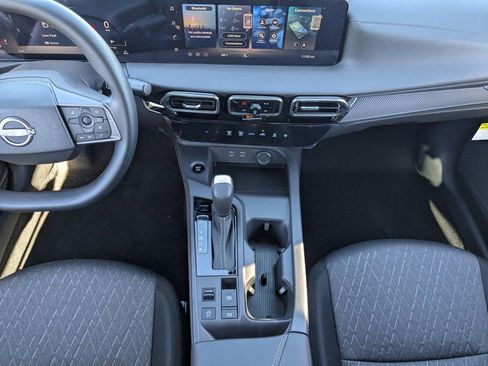 New 2026 Nissan Sentra SV FWD image 21