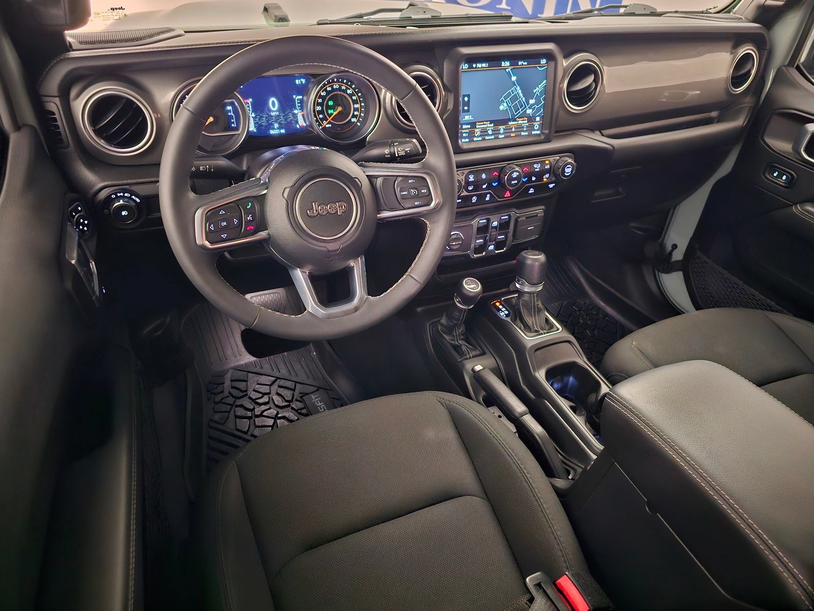 Used 2023 Jeep Wrangler Unlimited Sahara w/ Cold Weather Group AWD/4WD image 7