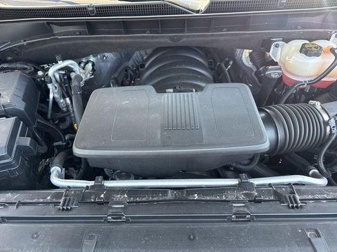 Used 2025 GMC Yukon XL Denali w/ Sun & Power Step Package image 40