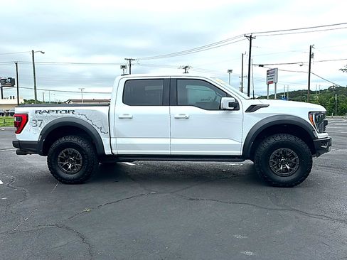 Used 2022 Ford F150 Raptor w/ Raptor 37 Performance Package AWD/4WD image 9
