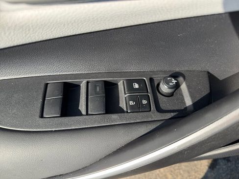 Certified 2024 Toyota Corolla SE FWD image 21