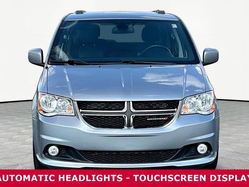Used 2020 Dodge Grand Caravan SXT FWD image 2