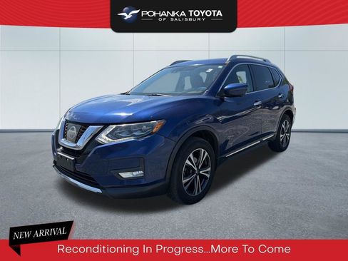 Used 2017 Nissan Rogue SL w/ SL Premium Package AWD/4WD image 1
