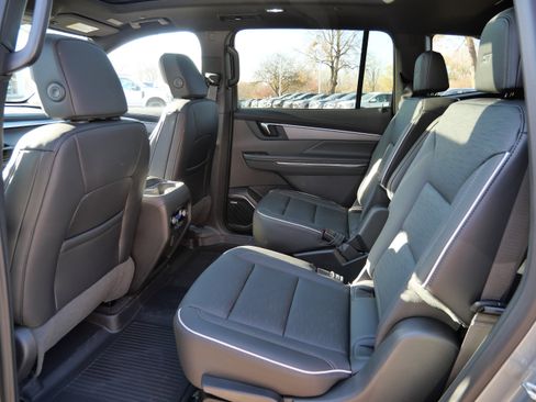 New 2026 Buick Enclave Sport Touring w/ Power Package image 4