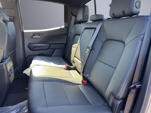 New 2026 GMC Canyon Elevation w/ Convenience Package image 22