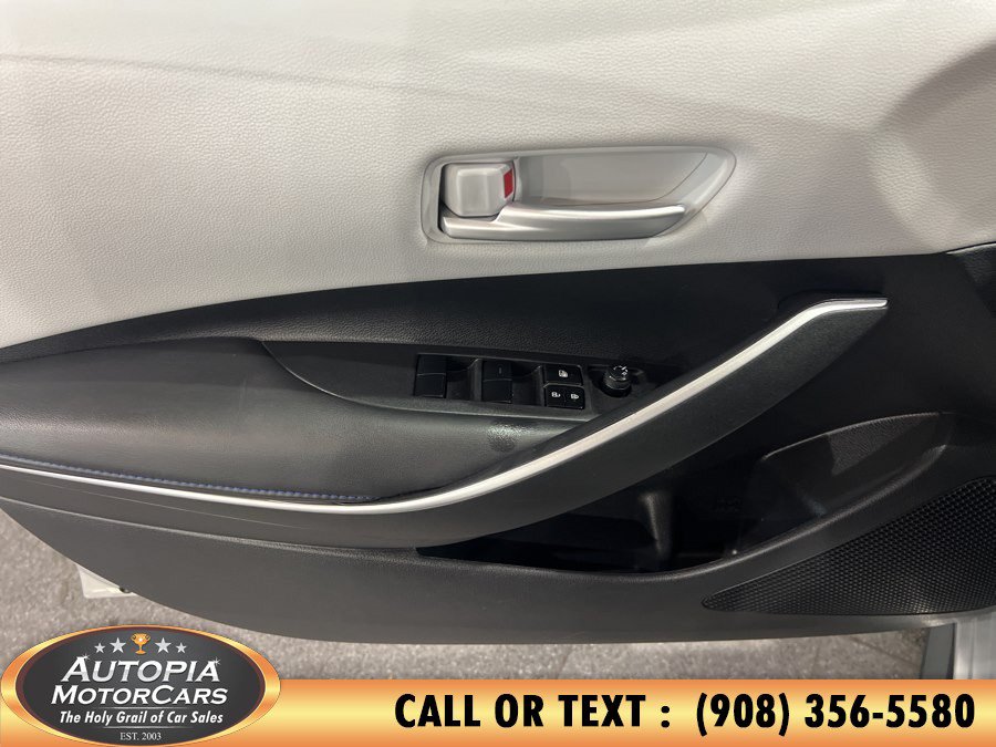 Used 2021 Toyota Corolla SE FWD image 30
