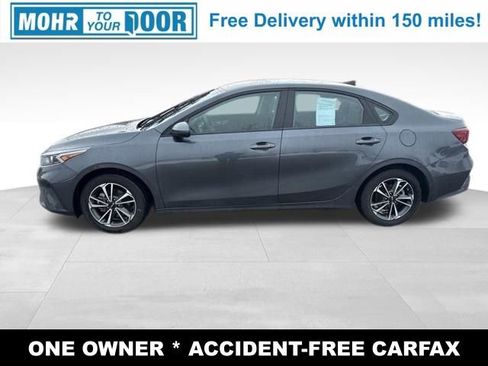 Used 2024 Kia Forte LXS image 3