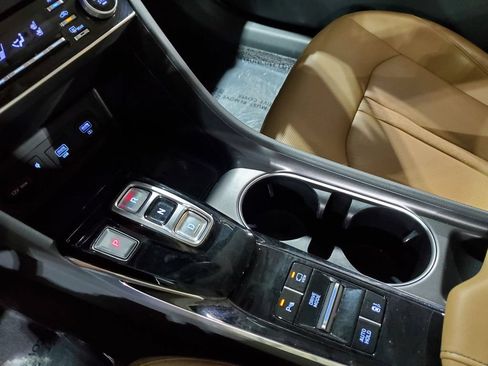 Used 2023 Hyundai Sonata Limited FWD image 36