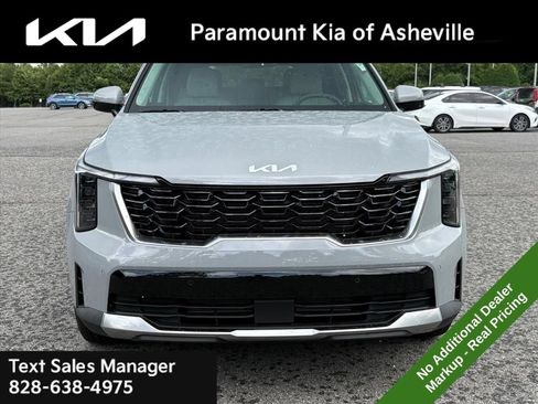 New 2026 Kia Sorento S AWD/4WD image 2
