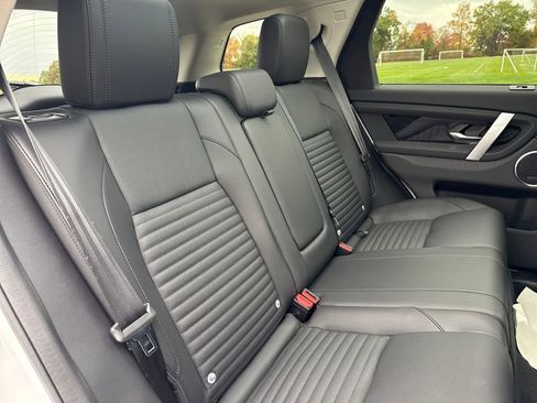New 2024 Land Rover Discovery Sport S image 18