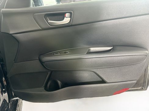 Used 2020 Kia Optima LX FWD image 30