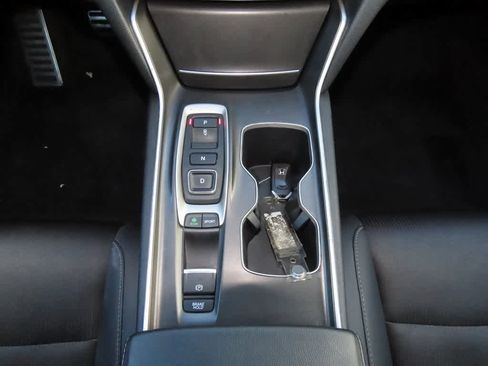 Used 2019 Honda Accord Sport image 22