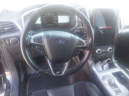 Used 2021 Ford Edge ST AWD/4WD image 16
