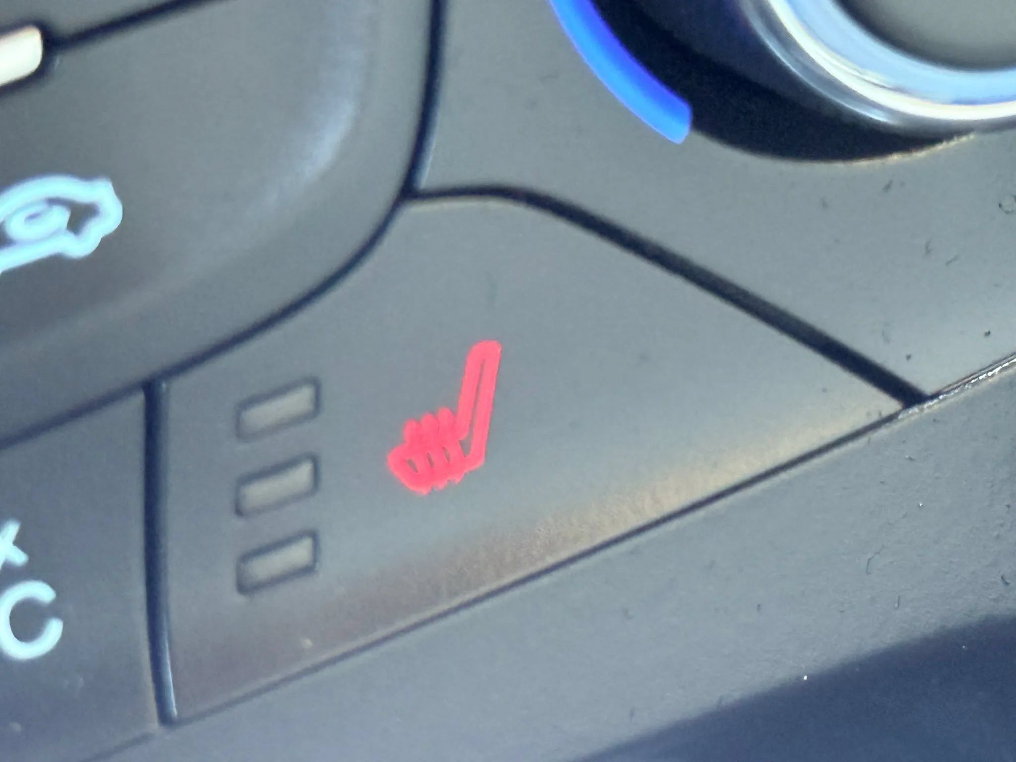 Used 2016 Ford Focus Titanium FWD image 31