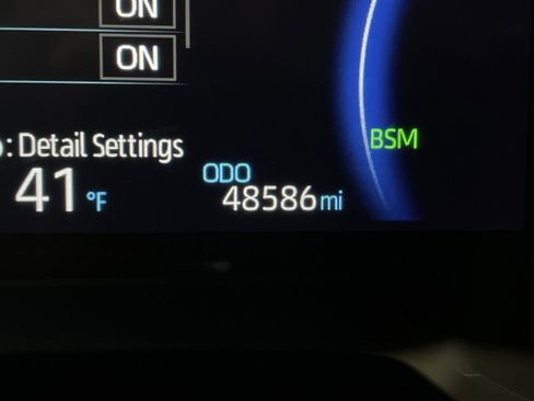 Used 2021 Toyota RAV4 Limited w/ Limited Grade Weather Package image 17