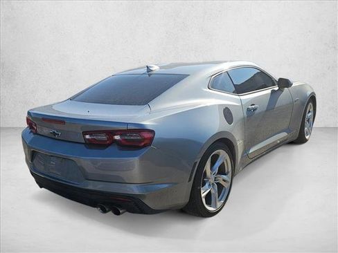 Used 2023 Chevrolet Camaro LT image 5