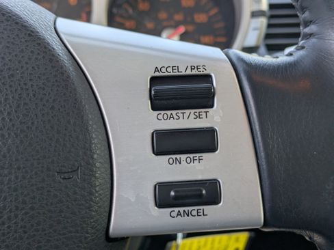 Used 2005 Nissan 350Z Enthusiast image 22