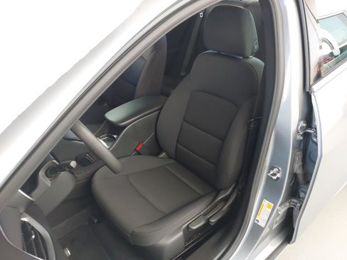 Used 2024 Chevrolet Malibu LS image 23