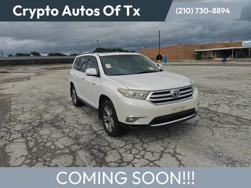 Used 2012 Toyota Highlander Limited FWD image 1