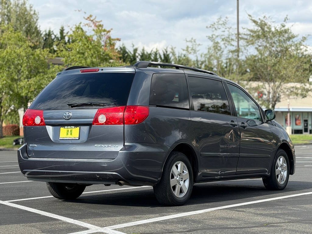 Used 2007 Toyota Sienna CE FWD image 5