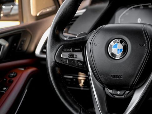 Used 2021 BMW X5 xDrive40i w/ Executive Package image 21