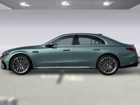 New 2026 Mercedes-Benz E 53 AMG e 4MATIC Sedan image 2