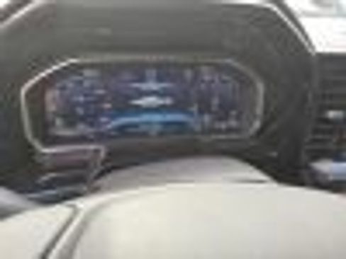 Used 2024 Chevrolet Silverado 1500 LT Trail Boss w/ Convenience Package II image 5