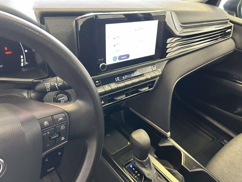 Used 2025 Toyota Camry LE FWD image 21
