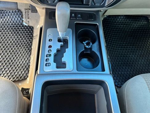 Used 2014 Nissan Armada SV w/ SV Driver Package image 27