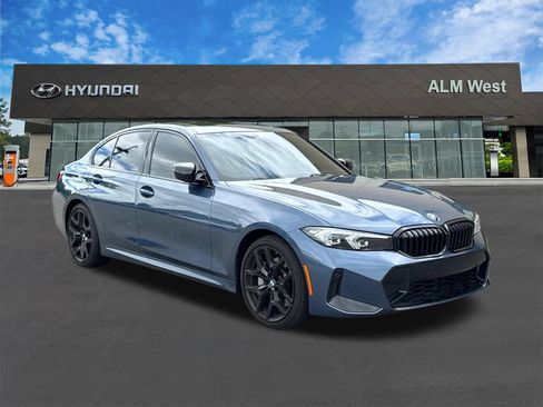 Used 2025 BMW 330i Sedan w/ M Sport Package RWD image 3