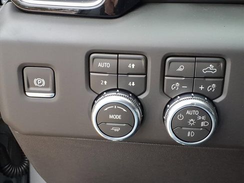 New 2026 GMC Sierra 1500 Denali w/ Denali Reserve Package image 21