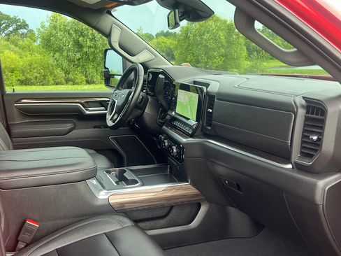 Used 2026 Chevrolet Silverado 3500 LT w/ Trail Boss Package AWD/4WD image 26