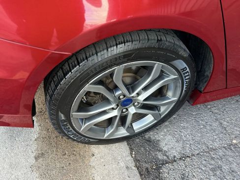 Used 2017 Ford Fusion SE w/ Equipment Group 201A image 47