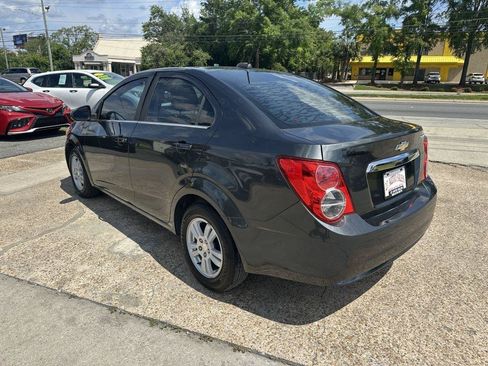 Used 2016 Chevrolet Sonic LT FWD image 7