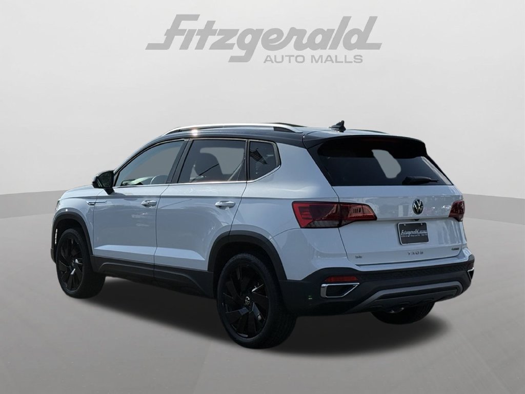 Used 2024 Volkswagen Taos SE AWD/4WD image 8