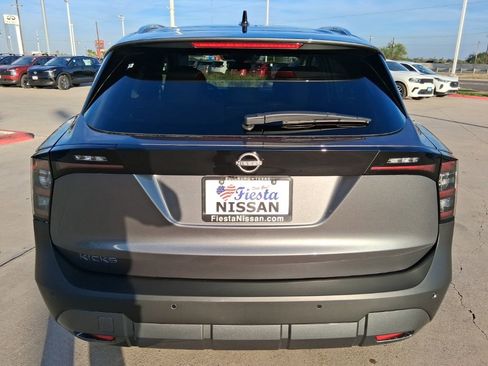 New 2026 Nissan Kicks SV w/ SV Premium Package image 5